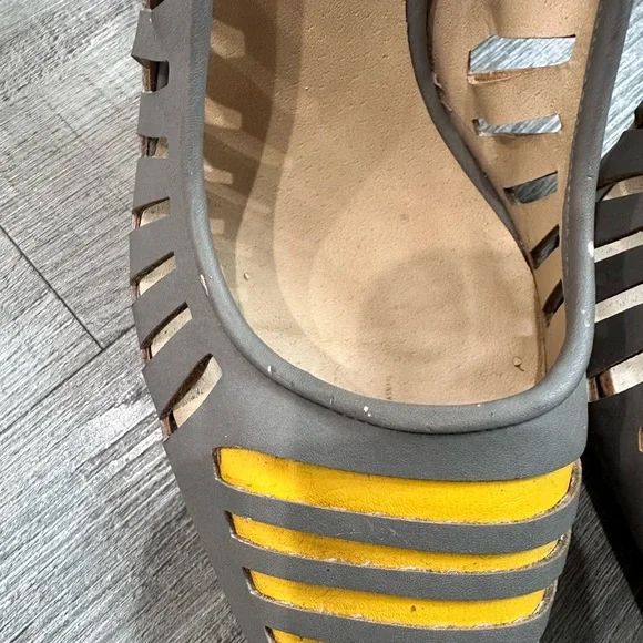 GX by Gwen Stefani -Gray and Yellow Striped Heels - Picture 5 of 6
